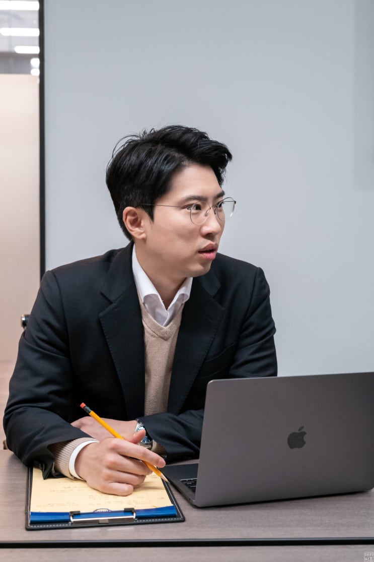  변호사도 이불킥 하고 싶을 때가 있다.
