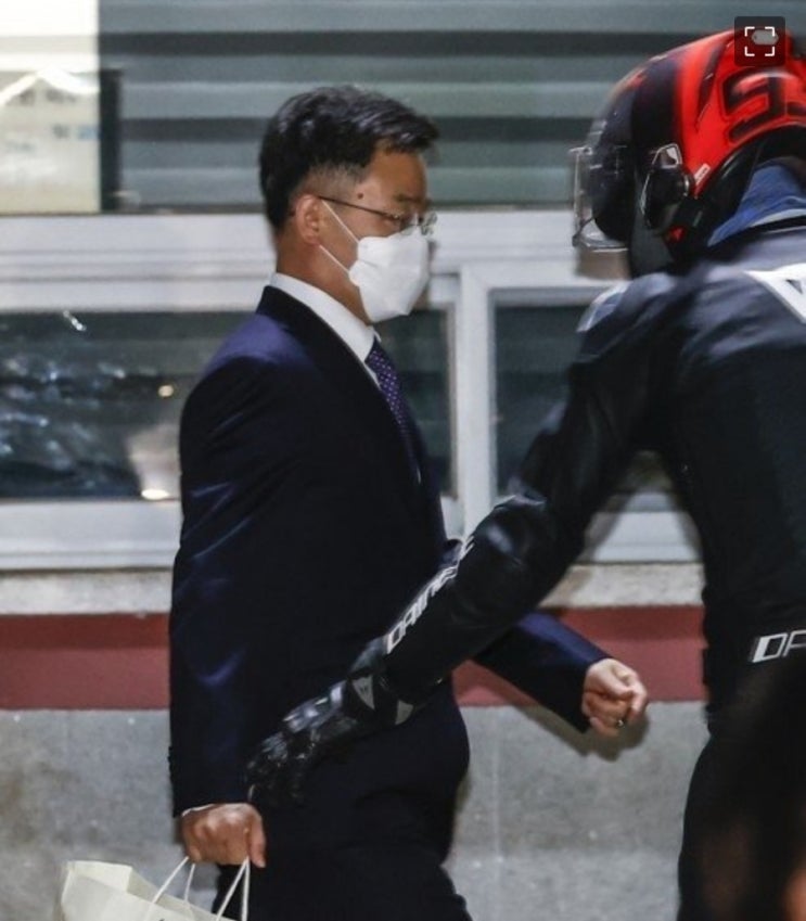  김만배 은닉재산 100억 더 찾아냈다 검찰 800억 외에 추가로 숨긴 정황 확보