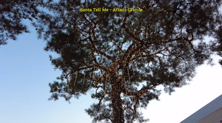 Santa Tell Me - Ariana Grande Santa Tell Me - Ariana Grande