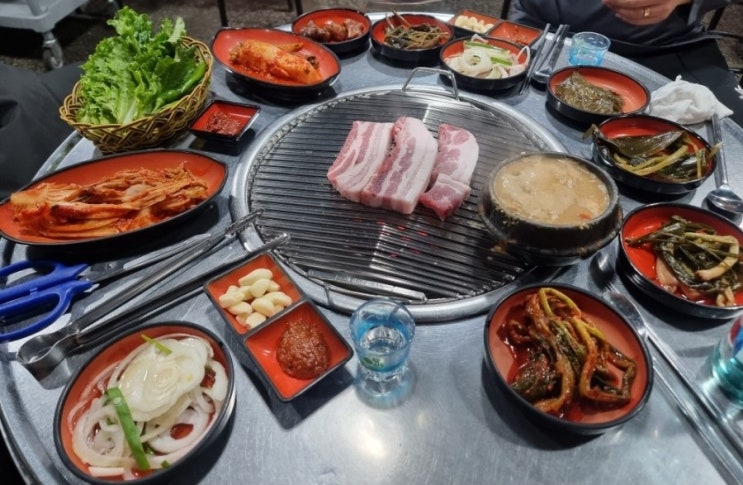  군산 현지인 맛집 연탄불 삼겹살과 청국장이 맛있는 숨은 맛집 중동연탄구이 내돈내산 솔직후기