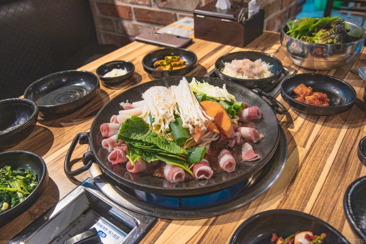  울산화정동맛집 찜사랑에서 맛있게 매운 철판우삼겹쭈꾸미!(+놀이방 있음)