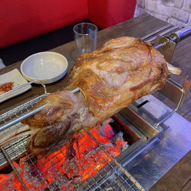  인덕원 양꼬치 맛집 인덕원왕양꼬치 후기 : 양다리 통구이 대박..