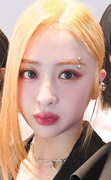 얼굴 실리콘 피어싱부위 모음 (코, 입술, 혀, 귀, 눈썹, 배꼽) 피어싱 염증 까지!