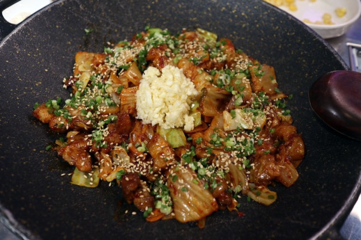  소래포구맛집 삼산회관 돼지김치구이 맛있어서 포장까지