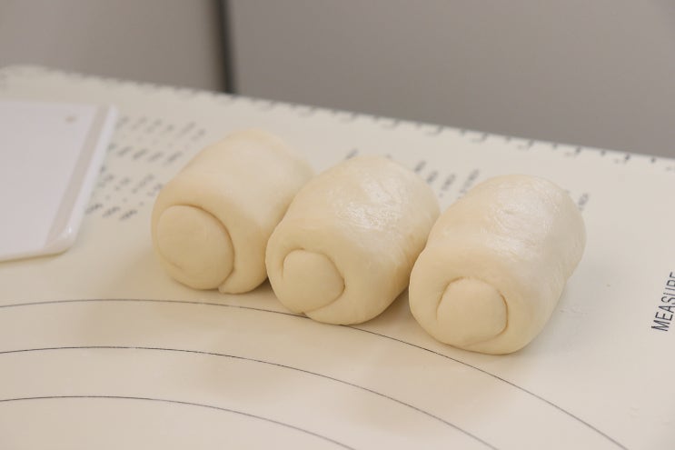 식빵 성형시 주의할점? 시행착오 색감 예쁘게 굽기