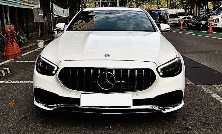  벤츠 E250 중고 참신한 성격