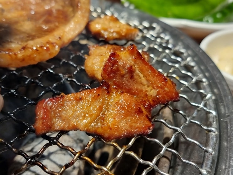 풍무동 명륜진사갈비 연말 가족외식 장소로 딱좋은 김포 돼지갈비,삼겹살 무한리필 맛집!