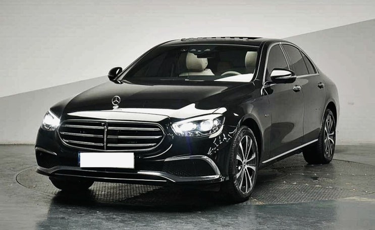  벤츠 E300e 중고 인기가 있다니까