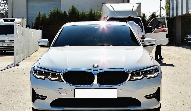  BMW 3시리즈 중고가격 다이나믹한 주행
