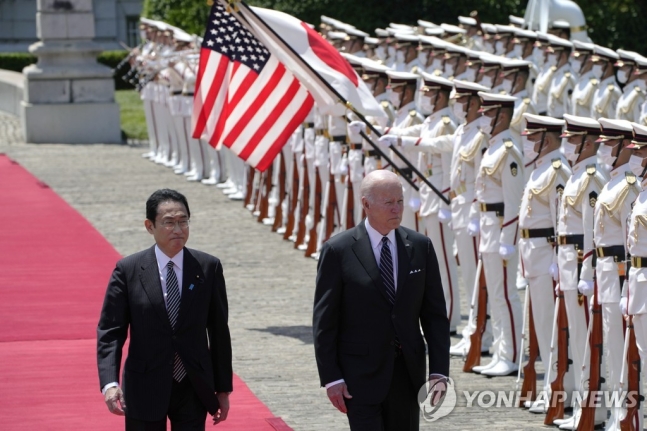 日, '반격 능력' 보유 결정…안보정책 대전환 日, '반격 능력' 보유 결정…안보정책 대전환