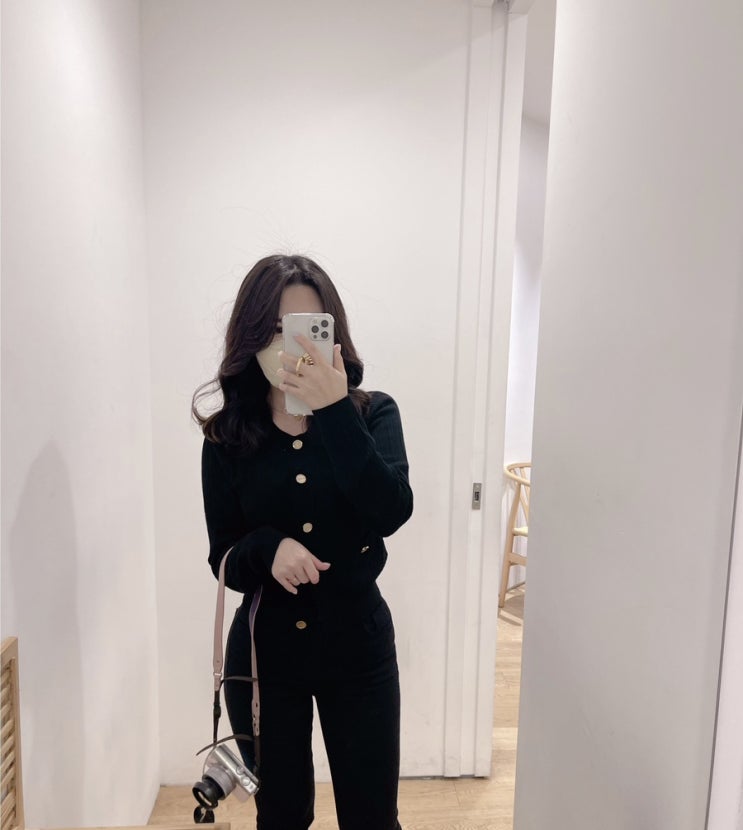  [ 청담동미용실 / 강남미용실 ] 차홍룸 압구정점에서 강윤주 디자이너님께 빌드펌 받은 대만족 후기 (여자머리 펌 추천, 중간기장 펌추천)