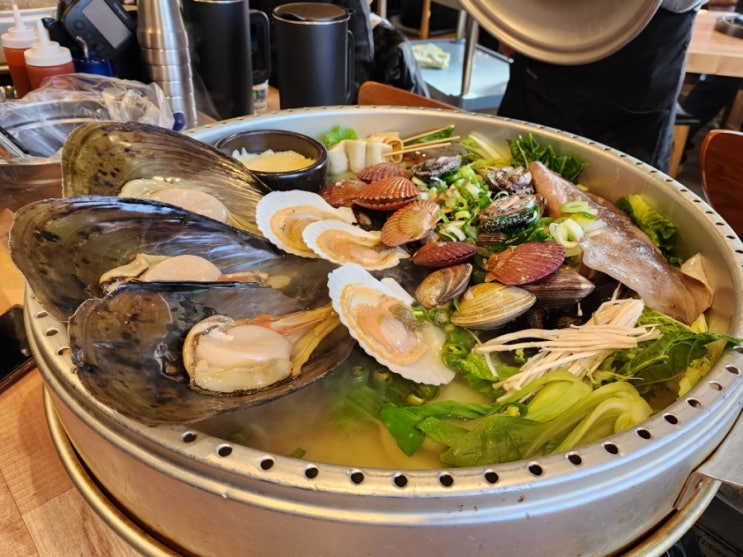  사당역 조개찜 조개전골 칼국수 맛집 조개밭 회식장소 추천
