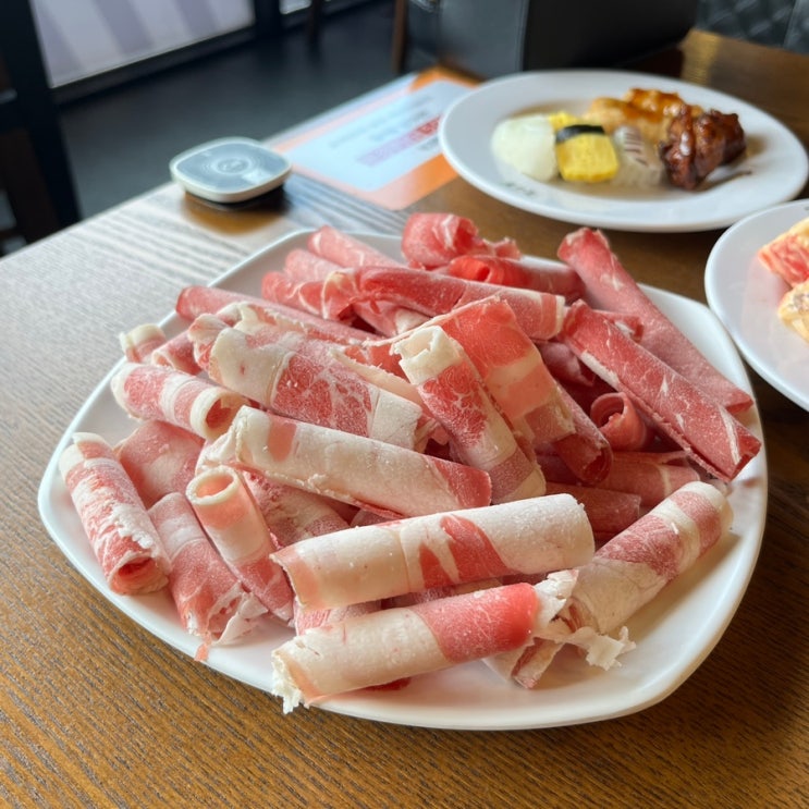  대전 유성구 죽동 샐러드바 무한리필 샤브샤브 맛집 추천 꽃마름 노은점
