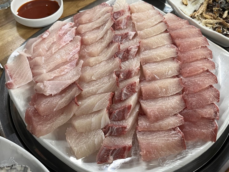  인천 대방어 맛집, “돼지네회포장마차”