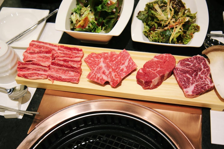  명지동 맛집 프리미엄 한우를 맛보고 싶다면 우월가