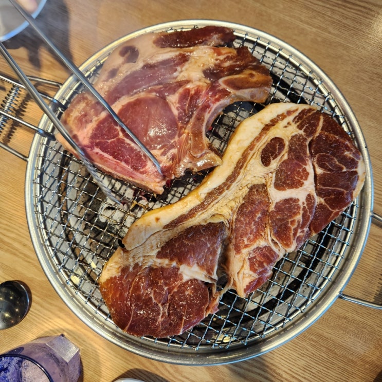  초월읍 연말회식 모임은 명륜진사갈비에서!
