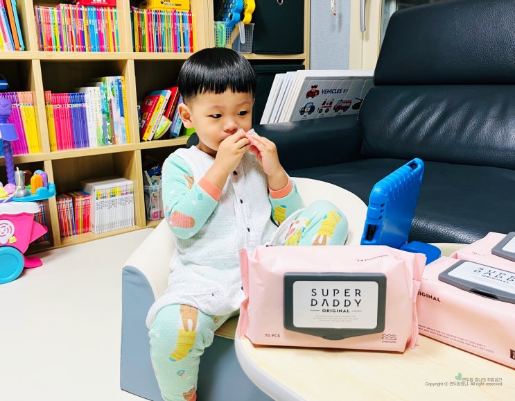 슈퍼대디 오리지널 신생아 유아물티슈 리뉴얼 엠보 캡형 촉촉해 슈퍼대디 오리지널 신생아 유아물티슈 리뉴얼 엠보 캡형 촉촉해
