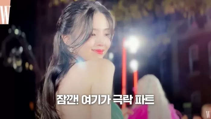 '런던 패션 행사 참석' 배우 한소희, 유명 메이크업 아티스트 샬롯 틸버리에게 '집 초대' 받은 사연은? '런던 패션 행사 참석' 배우 한소희, 유명 메이크업 아티스트 샬롯 틸버리에게 '집 초대' 받은 사연은?