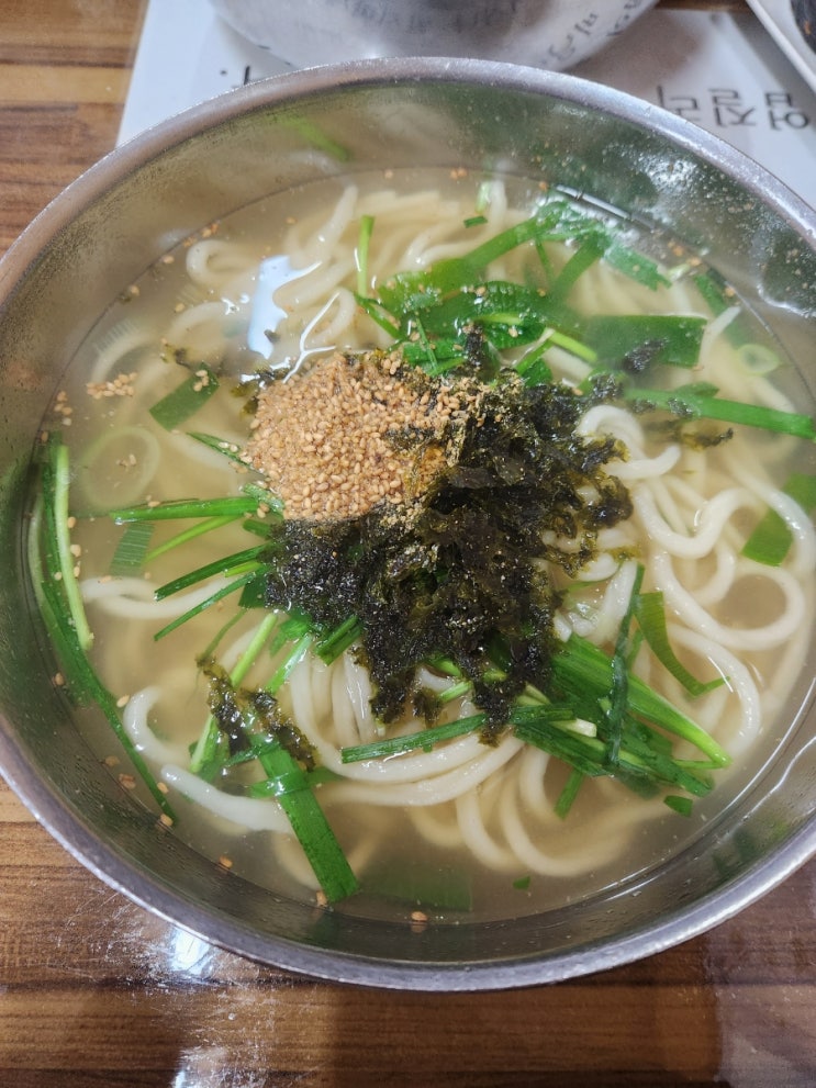  주말 아울렛 나들이 및 양산 칼국수 김밥 조지기