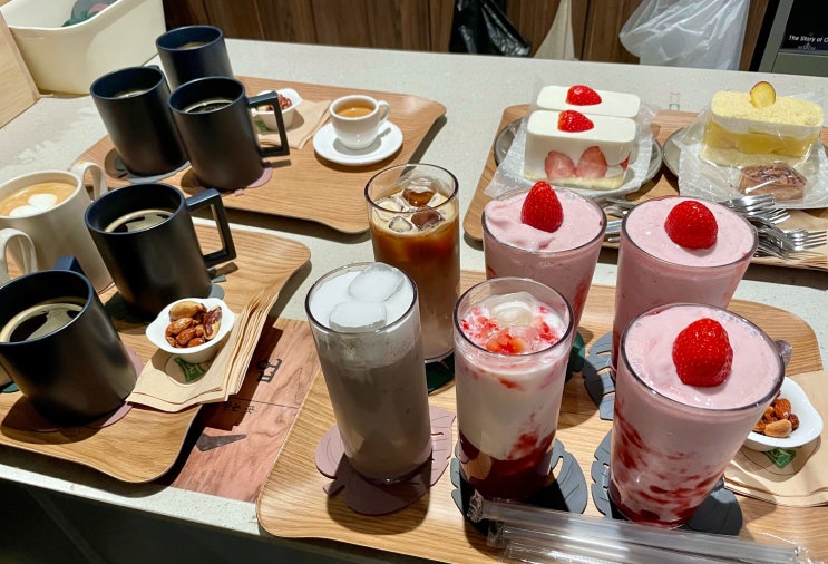 창원 동읍 대형카페 용강포레 뷰맛집 루프탑카페 창원 동읍 대형카페 용강포레 뷰맛집 루프탑카페