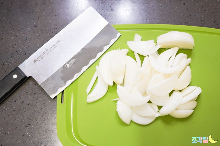  열탕소독 가능한 도톰한 실리콘도마 실리팟