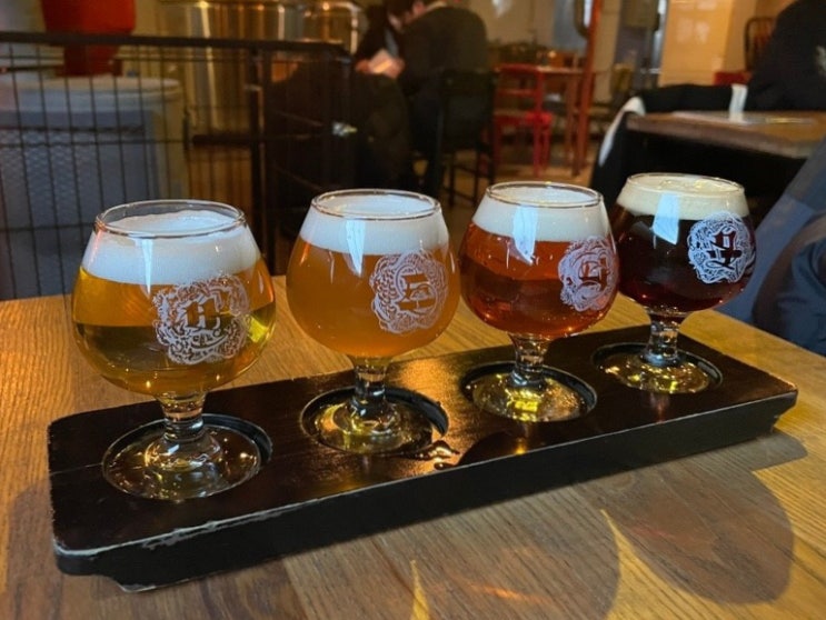  버드나무브루어리 : 연말 분위기 좋은 강릉 수제 맥주 맛집 예약 메뉴