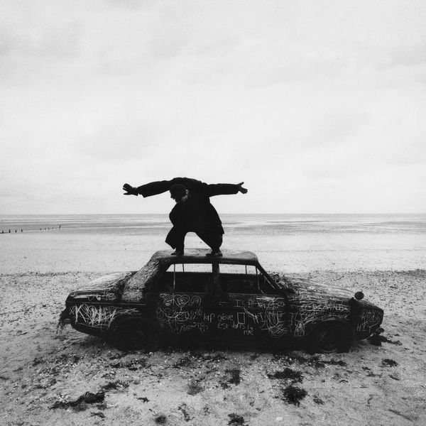 the 1975-being funny in a foreign language the 1975-being funny in a foreign language