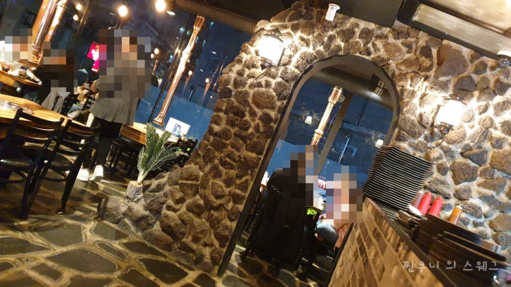  해운대 냉삼겹 먹으러 왔다 신도시에 위치한 정석집