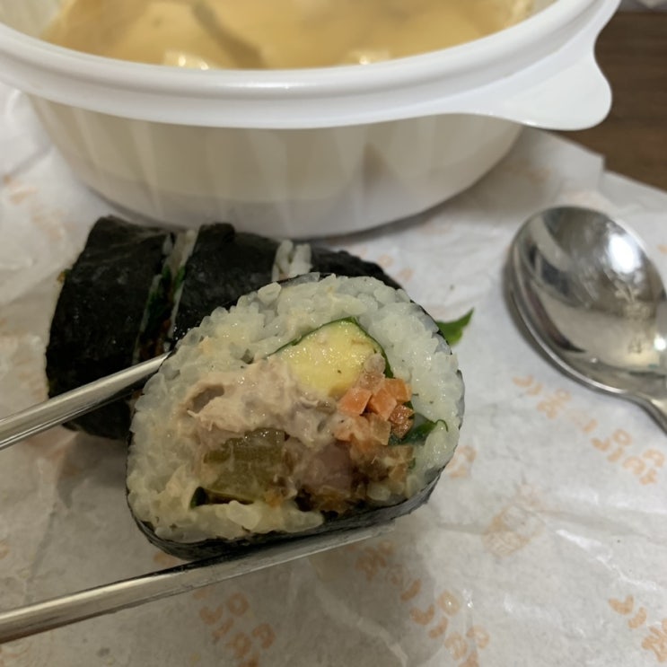 [천안/쌍용동 식당] 생와사비 김밥을 만날 수 있는 곳, 기봉이 김밥
