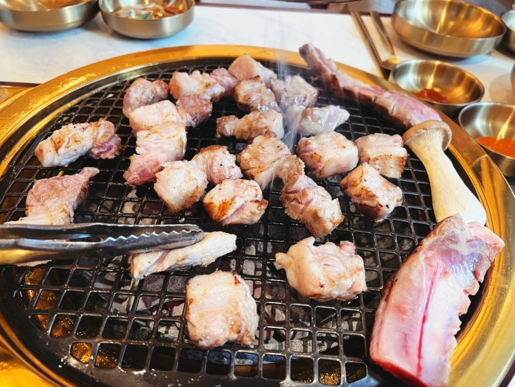 금성회관 마곡점,지인 추천받아 오전부터 고기먹으러 방문했습니다 금성회관 마곡점,지인 추천받아 오전부터 고기먹으러 방문했습니다