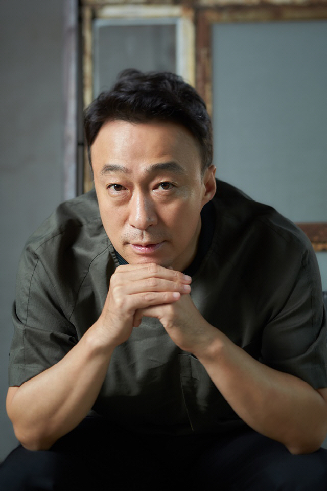  이성민 나이 배우 와이프 직업 부인 결혼 자녀 가족 고향 프로필