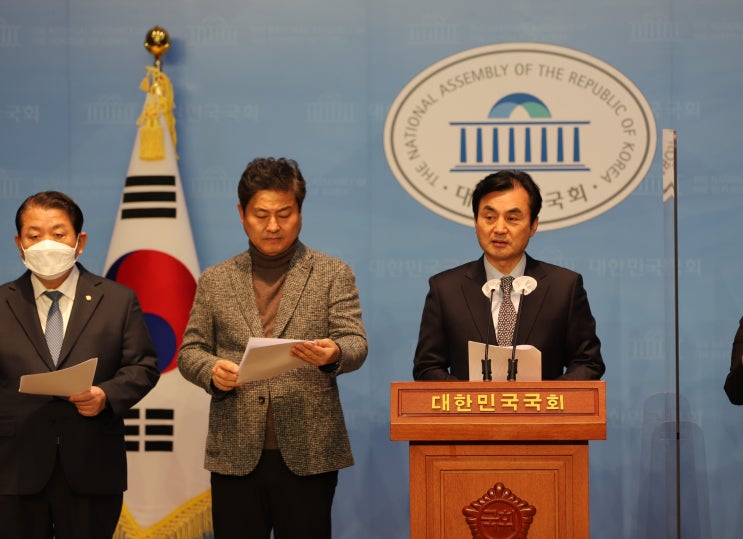 [일본 반격 능력 보유 선언과 독도 <b>영유권</b> 주장 관련 기자회견]