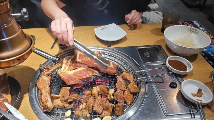  지족역 맛집 명륜진사갈비 유성 연말모임으로 좋아요