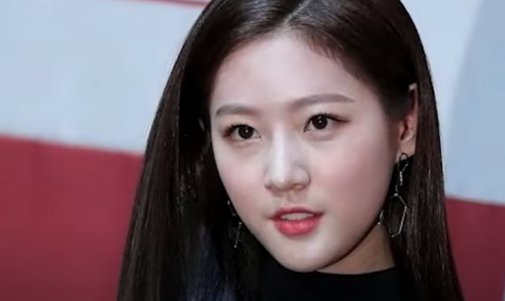 김새론 음주운전 사건 이후 폭망한 현재 상황... 자숙 중 생일파티 아르바이트 검찰 송치 김새론 음주운전 사건 이후 폭망한 현재 상황... 자숙 중 생일파티 아르바이트 검찰 송치