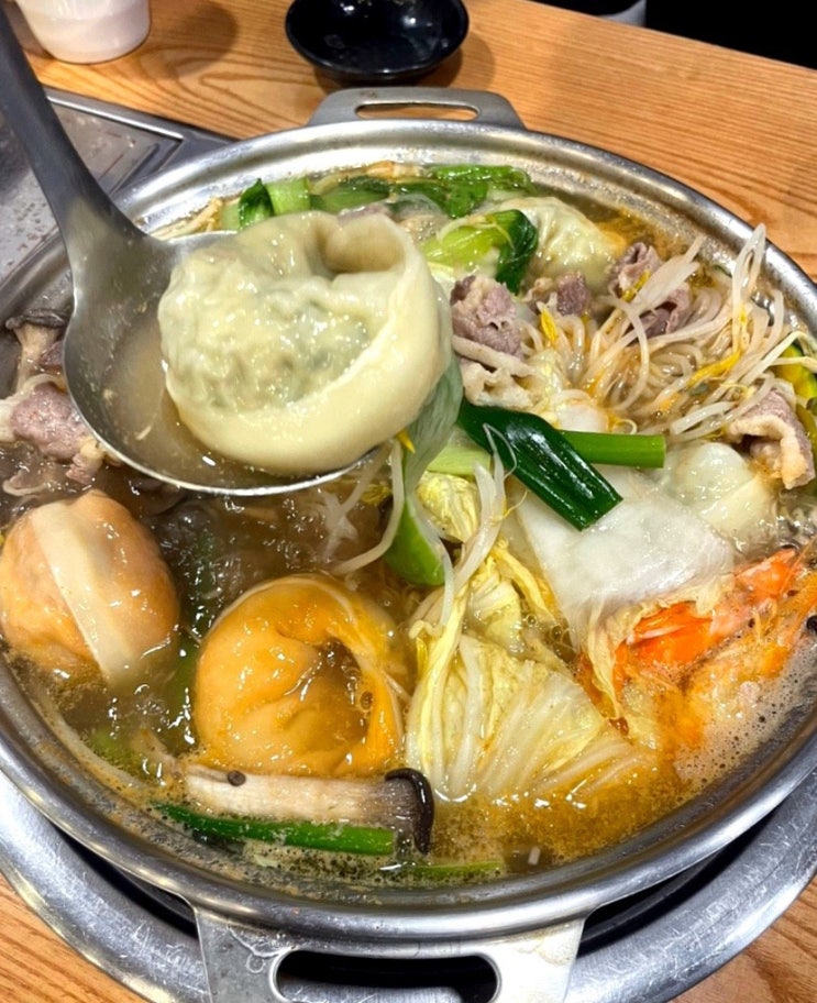  봉화산역 소정담, 추운날엔 꼭 가야 하는 만두전골 전문점