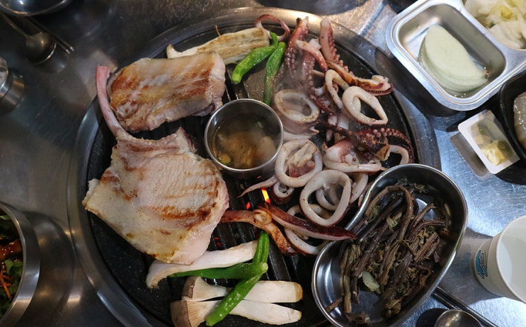 성산일출봉 맛집 제주도 여행엔 역시 흑돼지 성산 복댕이