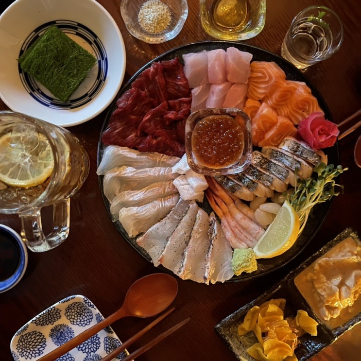  오랜 웨이팅에도 만족스러운 맛집이 있나요? 줄 서도 괜찮은 맛집 / 서울대 입구 다이조부, 태천면옥, 연어롭다, 청주 호박꽃, 포천 망향비빔국수
