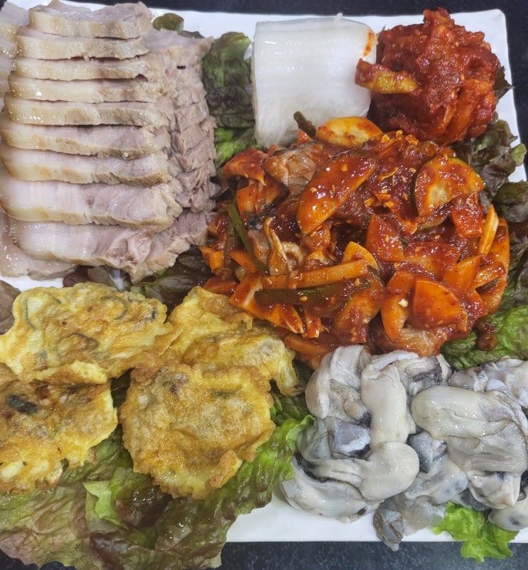  [동탄맛집] 동탄2  방교동 프리미엄아울렛 굴보쌈맛집 '김인곤보쌈'