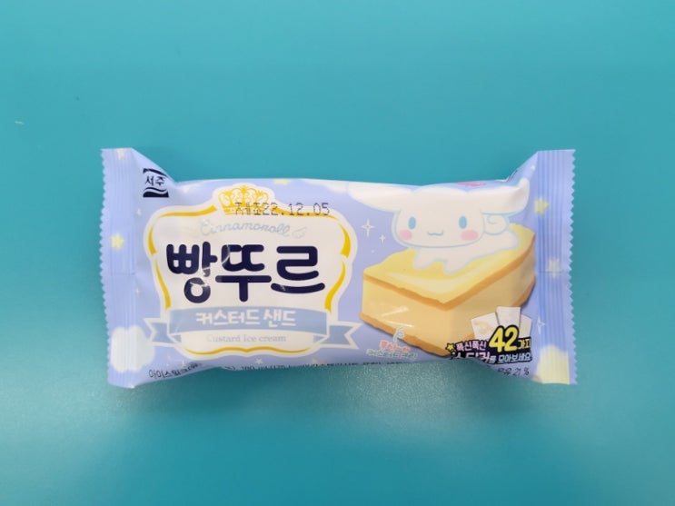 산리오 푹신스티커가 들어있는 아이스크림 - 산리오 빵뚜르커스터드샌드 - 편의점신제품 내돈내산 솔직리뷰 산리오 푹신스티커가 들어있는 아이스크림 - 산리오 빵뚜르커스터드샌드 - 편의점신제품 내돈내산 솔직리뷰