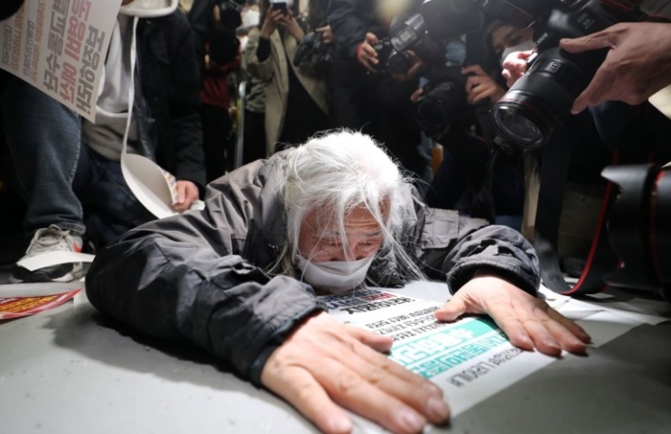 <b>전장연</b> 시위, 이제는 손해<b>배상</b>청구 소송한다! <b>전장연</b> 시위 휴전.