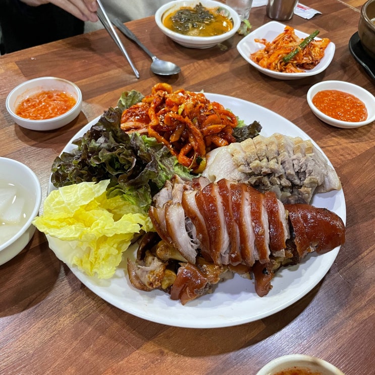 판교역 족발 맛집 원조장충왕족발