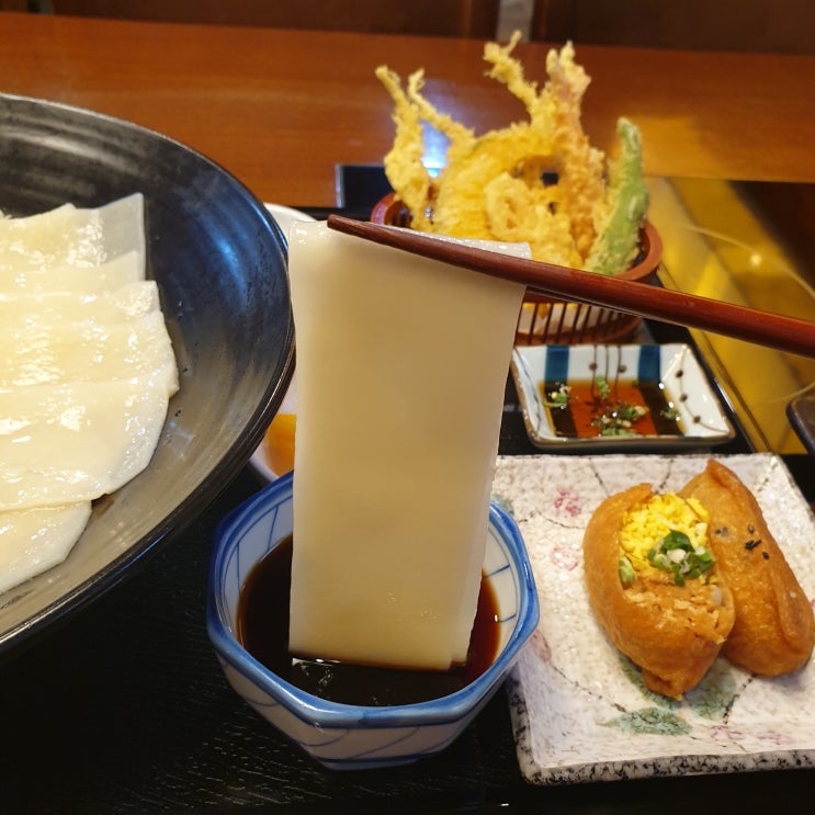  히노야마 목동 양천구청역 맛집 - 독특하고 넓직한 '납작우동' 방문기
