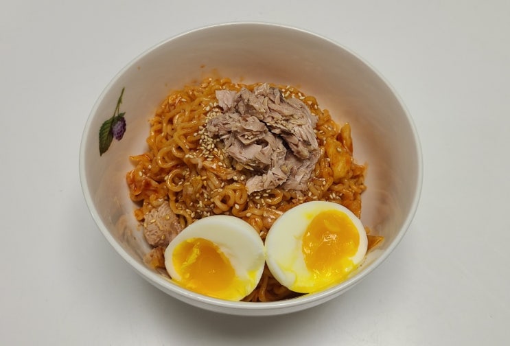 참치 비빔라면 만들기 참치 비빔면 한 끼 참치 비빔라면 만들기 참치 비빔면 한 끼