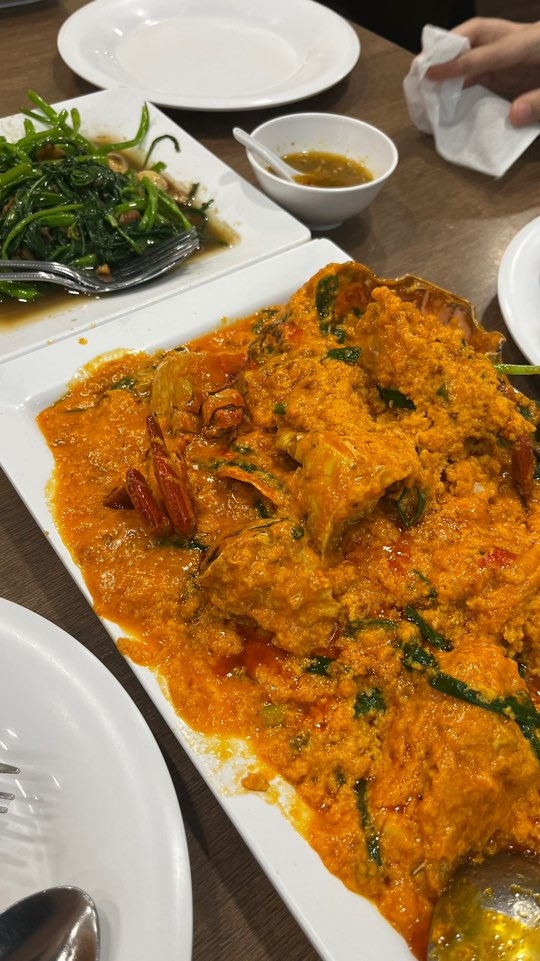  [방콕] 맛 보장하는 푸팟퐁커리 찐맛집 2곳 (사보이, 쏨분씨푸드)