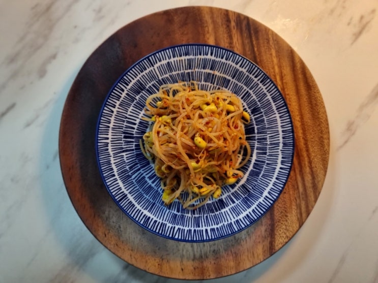  매콤콩나물무침 레시피 콩나물무침 빨간 양념으로 맛있게 만들기