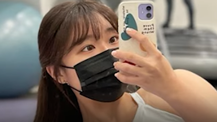 유튜버 헬써니 시선강간 논란... 같은 헬스장 남성 시선강간 프레임 씌웠다 갑론을박 유튜버 헬써니 시선강간 논란... 같은 헬스장 남성 시선강간 프레임 씌웠다 갑론을박