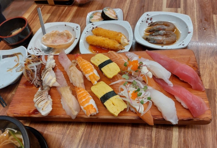 홍대초밥 홍대스시 키움초밥 가성비 키움세트 맛집 홍대초밥 홍대스시 키움초밥 가성비 키움세트 맛집
