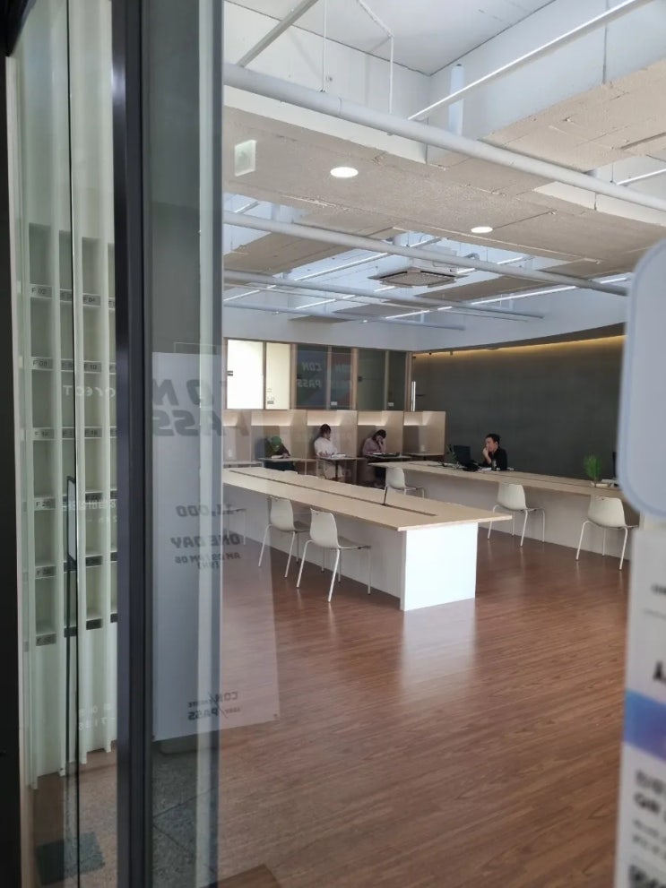  공유오피스 운영자에게 제공되는 라이프 시스템의 규칙은 더큰 자유를 제공합니다.