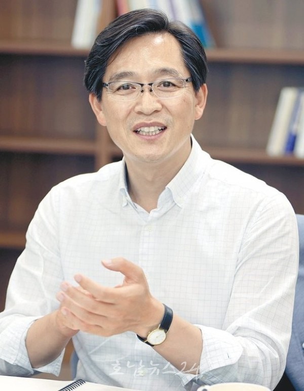  민선 8기 우승희 영암군정, 지방별정직 6급 ‘정무비서실장’ 위법 채용 논란 속.. 인사 책임 전가 빈축 사 (제2보)