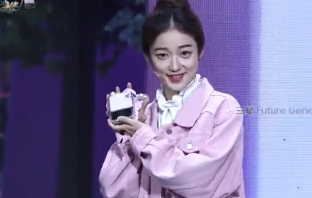 아! 중국에 질렸다…삼성 점유율 0% 초유의 적자 사태 발생 아! 중국에 질렸다…삼성 점유율 0% 초유의 적자 사태 발생